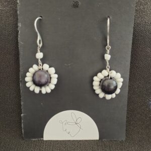 black and white beaded daisy earrings